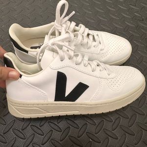 Veja V-10 37/6 brand new